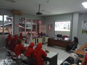 Faktor risiko penyakit jantung dan pembuluh darah pada pasien hipertensi